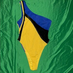 Colorblock One-Shoulder Swimsuit size Medium